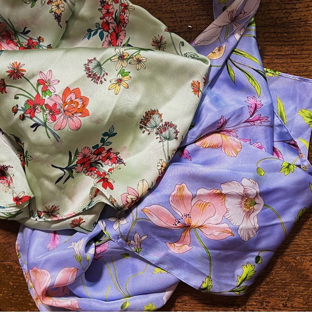 Vintage Floral Satin Scarf Set